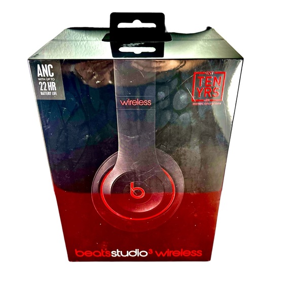 Beats Studio3 Wireless Noise Cancelling Over-Ear Headphones